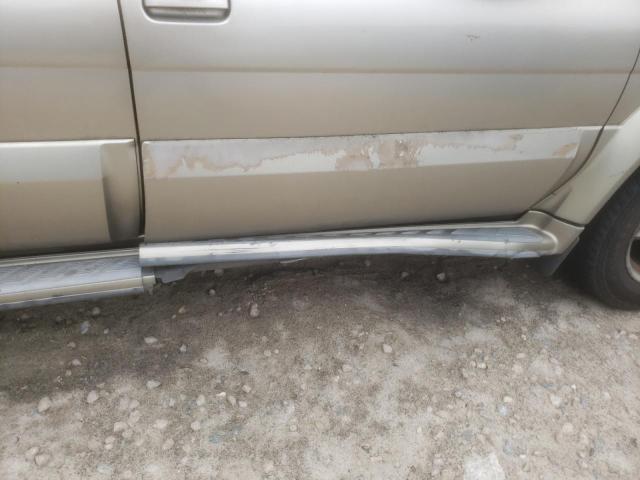 Photo 9 from auction – 2002 INFINITI QX4 with VIN JNRDR09X72W211784