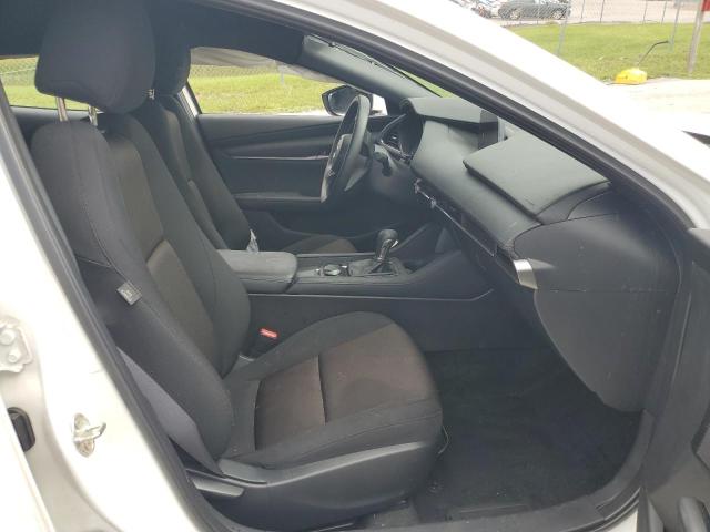 Photo 5 from auction – 2022 MAZDA 3 with VIN JM1BPAJL3N1502361