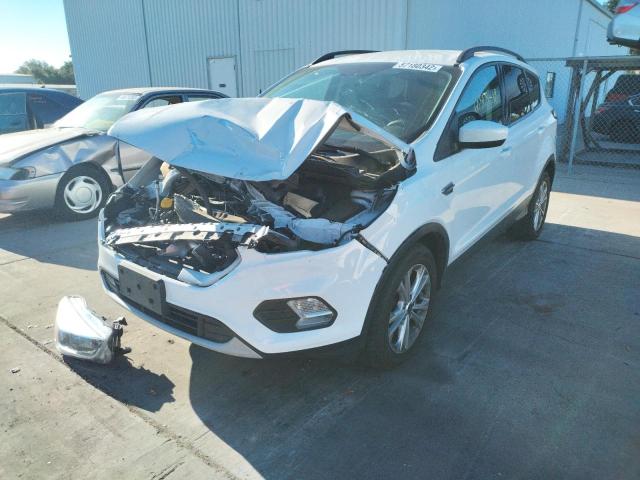 Photo 2 from auction – 2018 FORD ESCAPE SE with VIN 1FMCU0GD1JUB84381