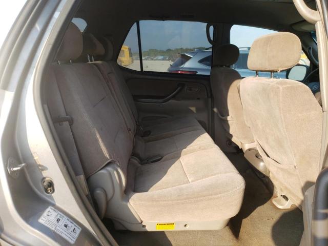 Photo 6 from auction – 2004 TOYOTA SEQUOIA SR with VIN 5TDBT44A24S206188