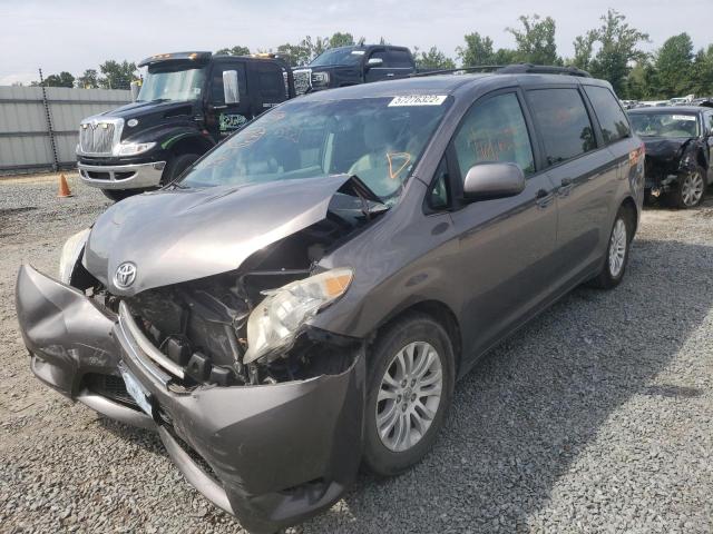 Photo 2 from auction – 2012 TOYOTA SIENNA XLE with VIN 5TDYK3DC5CS209819