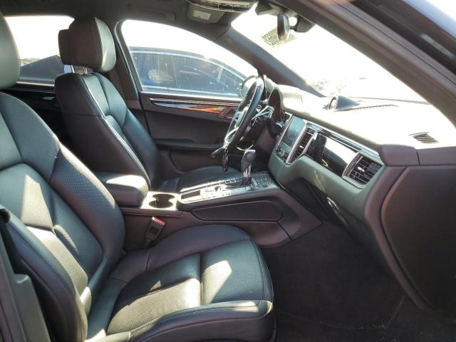 Photo 5 from auction – 2017 PORSCHE MACAN with VIN WP1AA2A56HLB01950