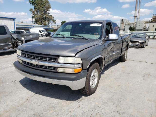 Photo 2 from auction – 2000 CHEVROLET SILVERADO with VIN 2GCEC19T2Y1148859