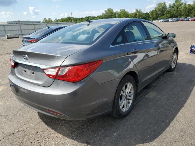 Photo 4 from auction – 2012 HYUNDAI SONATA GLS with VIN 5NPEB4AC3CH446103