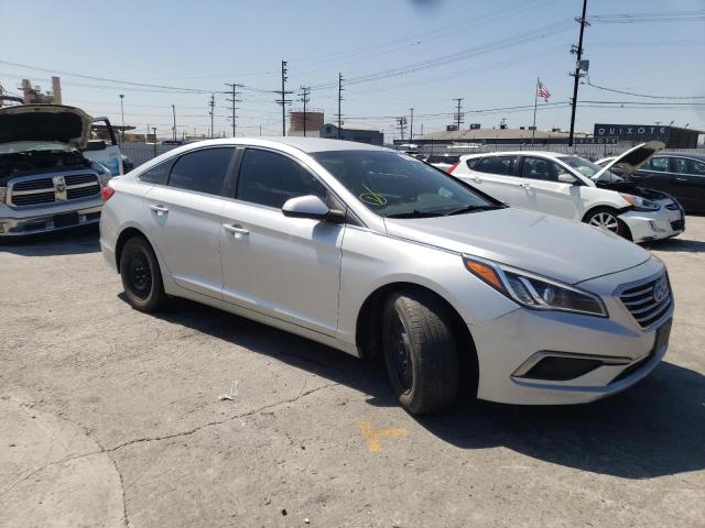 HYUNDAI SONATA SE 2017 with VIN 5NPE24AF6HH498942 - Photo from auction