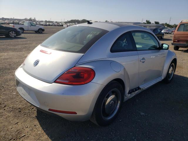 Photo 4 from auction – 2012 VOLKSWAGEN BEETLE with VIN 3VWJP7AT6CM645736