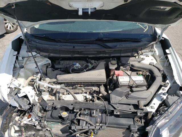 Photo 7 from auction – 2017 NISSAN ROGUE S with VIN KNMAT2MT9HP592299
