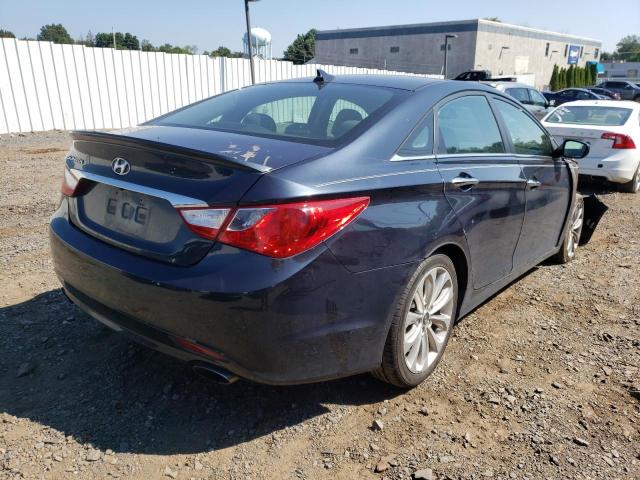 Photo 4 from auction – 2013 HYUNDAI SONATA SE with VIN 5NPEC4AC4DH690180