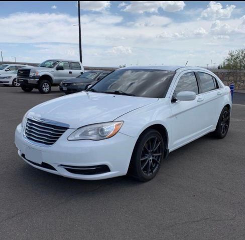 Photo 2 from auction – 2013 CHRYSLER 200 TOURIN with VIN 1C3CCBBB5DN503597