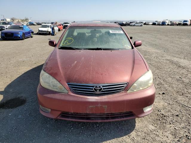 Photo 9 from auction – 2005 TOYOTA CAMRY LE with VIN 4T1BF32K15U105147