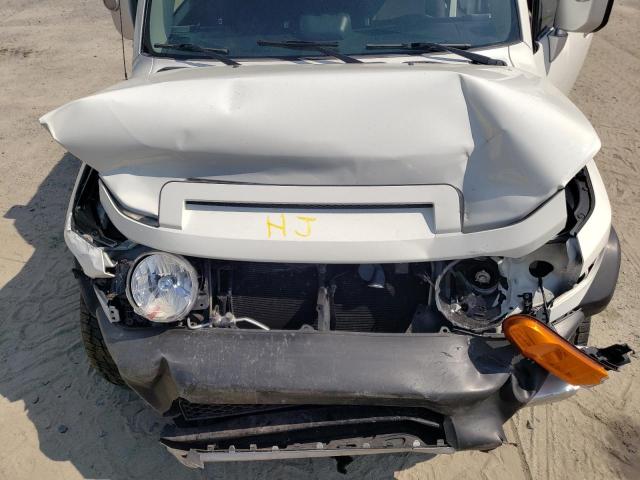 Photo 7 from auction – 2013 TOYOTA FJ CRUISER with VIN JTEBU4BF1DK157905