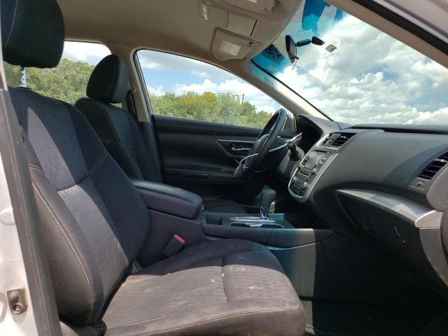 Photo 5 from auction – 2017 NISSAN ALTIMA 2.5 with VIN 1N4AL3AP1HN330825