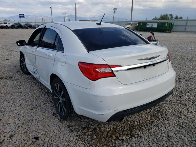 Photo 3 from auction – 2013 CHRYSLER 200 TOURIN with VIN 1C3CCBBG1DN719863