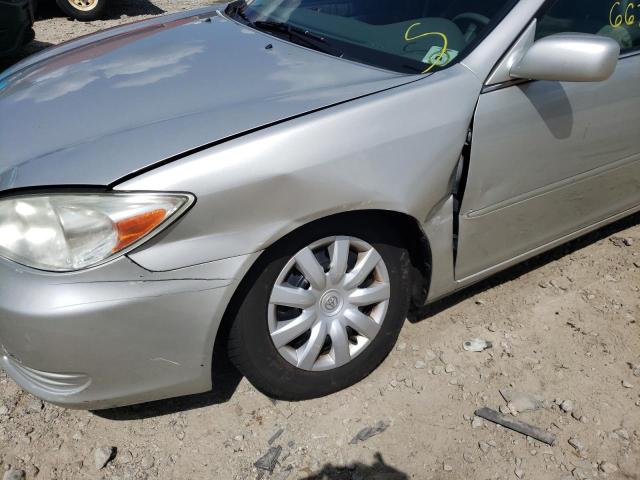 Photo 9 from auction – 2004 TOYOTA CAMRY LE with VIN 4T1BE32K54U890225