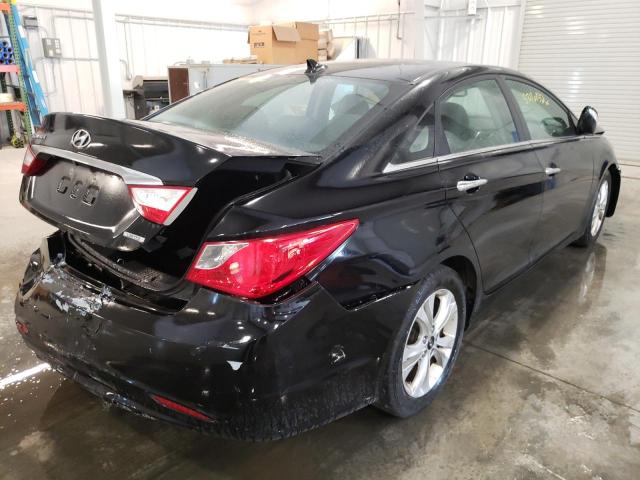 Photo 4 from auction – 2011 HYUNDAI SONATA SE with VIN 5NPEC4AC7BH138718