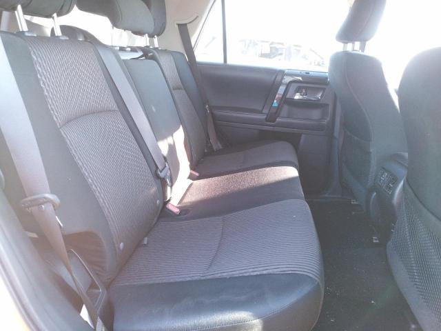 Photo 6 from auction – 2019 TOYOTA 4RUNNER SR with VIN JTEBU5JR2K5672750