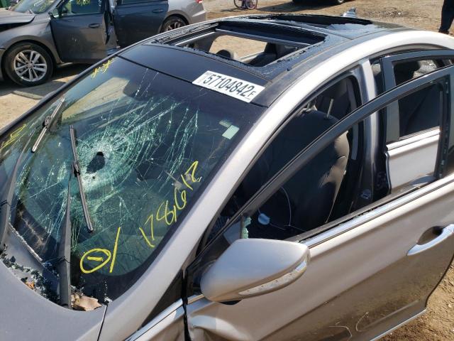 Photo 9 from auction – 2014 HYUNDAI SONATA HYB with VIN KMHEC4A4XEA106510