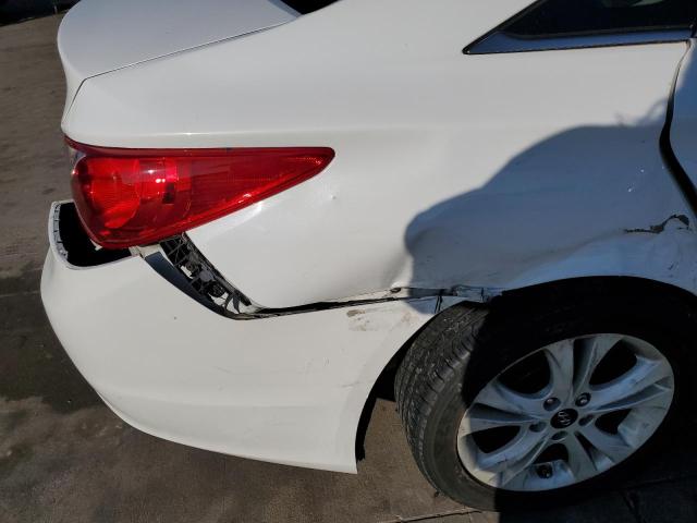 Photo 9 from auction – 2012 HYUNDAI SONATA SE with VIN 5NPEC4AC4CH438556