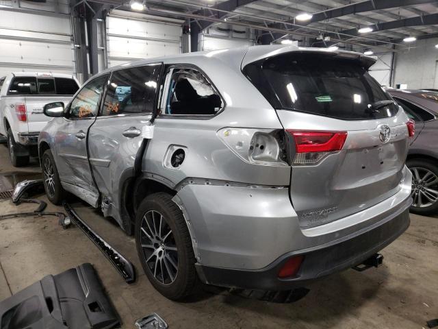 Photo 3 from auction – 2017 TOYOTA HIGHLANDER with VIN 5TDJZRFHXHS461162