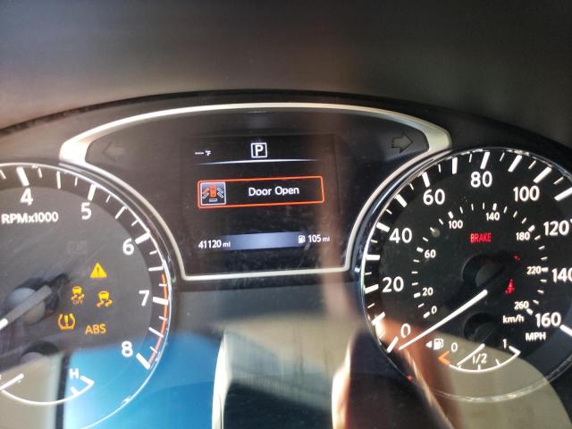 Photo 8 from auction – 2017 NISSAN PATHFINDER with VIN 5N1DR2MN0HC659601