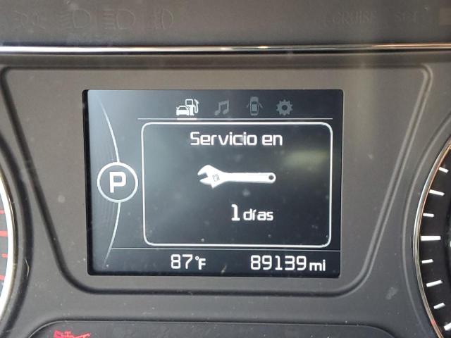 Photo 8 from auction – 2016 KIA SORENTO LX with VIN 5XYPG4A33GG063477