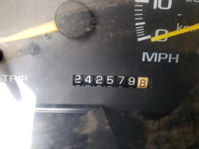 Photo 8 from auction – 1996 CHEVROLET GMT-400 C1 with VIN 2GCEC19M8T1131467