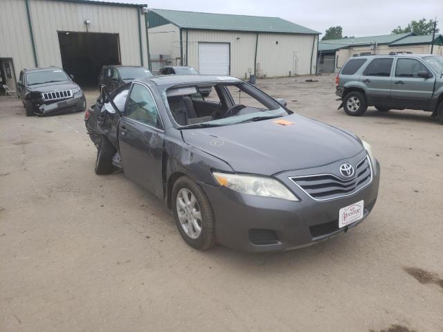 TOYOTA CAMRY BASE 2010 مع رقم تعريف المركبة 4T4BF3EK3AR069652 - صورة من المزاد
