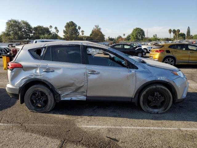 Photo 9 from auction – 2018 TOYOTA RAV4 LE with VIN 2T3ZFREV6JW457178