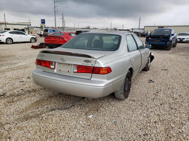 Photo 4 from auction – 2000 TOYOTA CAMRY CE with VIN JT2BG22K7Y0413326