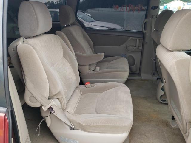 Photo 6 from auction – 2010 TOYOTA SIENNA CE with VIN 5TDKK4CC3AS297697