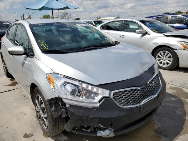 Photo 9 from auction – 2015 KIA FORTE LX with VIN KNAFX4A6XF5261418