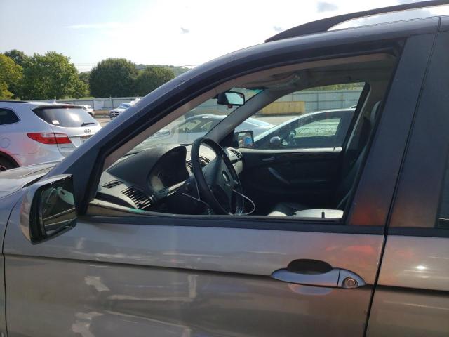 Photo 9 from auction – 2005 BMW X5 3.0I with VIN 5UXFA13585LY21369