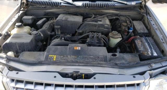 Photo 7 from auction – 2002 FORD EXPLORER L with VIN 1FMDU75E32ZC28765