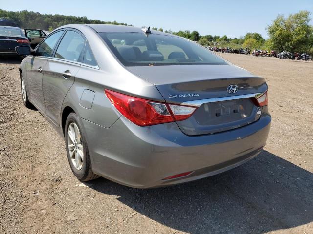 Photo 3 from auction – 2013 HYUNDAI SONATA GLS with VIN 5NPEB4AC2DH742277