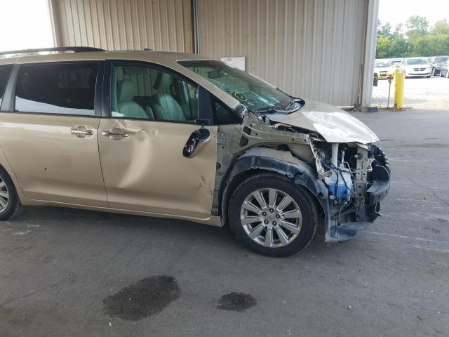 Photo 9 from auction – 2014 TOYOTA SIENNA XLE with VIN 5TDDK3DCXES088559