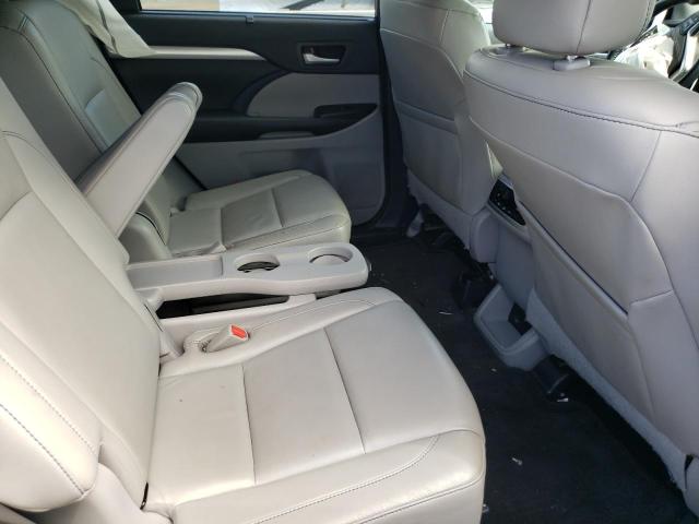 صورة رقم 6 من المزاد - 2017 TOYOTA HIGHLANDER مع VIN 5TDJZRFH4HS467507