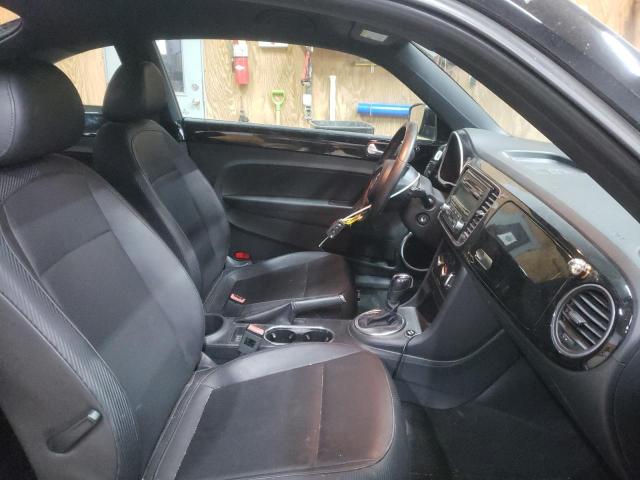 Photo 5 from auction – 2012 VOLKSWAGEN BEETLE with VIN 3VWJP7AT3CM618364