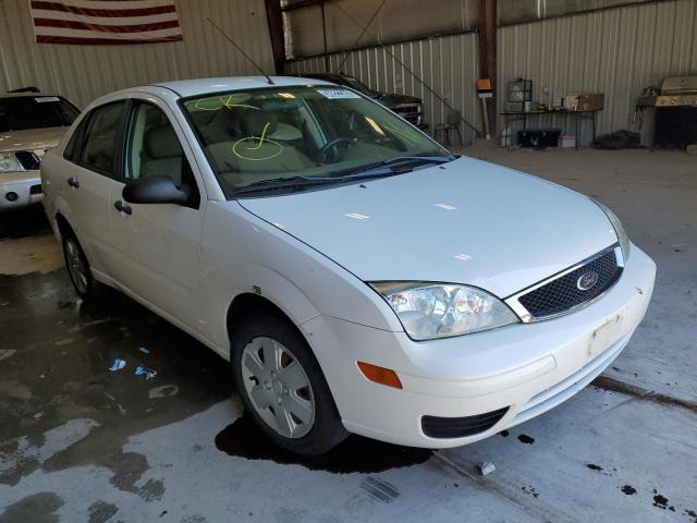 FORD FOCUS ZX4 2007 with VIN 1FAHP34NX7W294154 - Photo from auction
