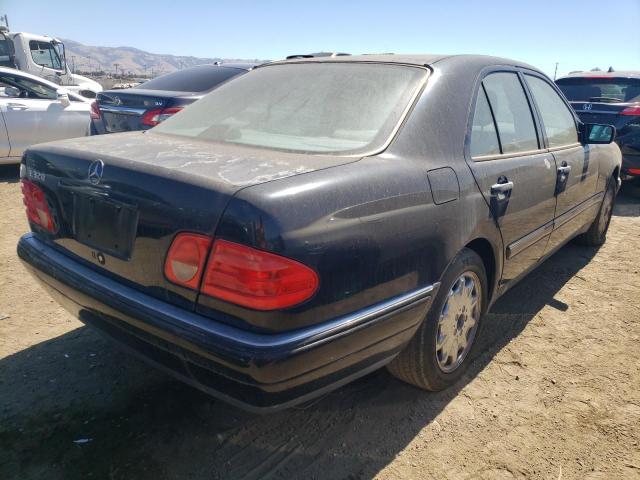 Photo 4 from auction – 1997 MERCEDES-BENZ E 320 with VIN WDBJF55F6VJ025367