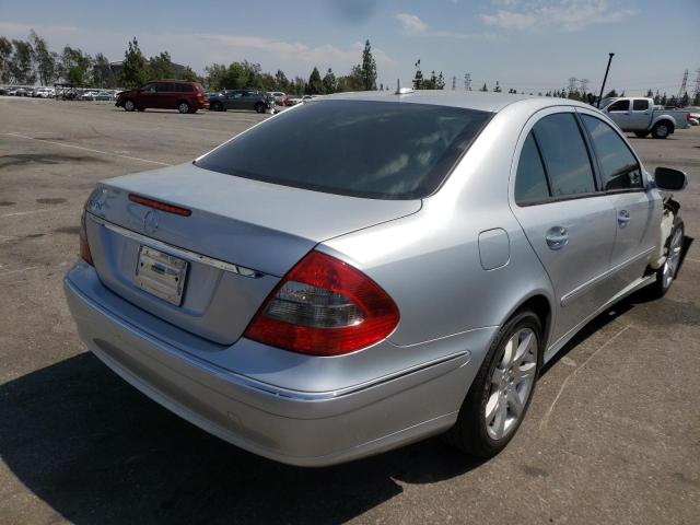 Photo 4 from auction – 2007 MERCEDES-BENZ E350 with VIN WDBUF56X77B044589