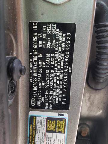 Photo 10 from auction – 2017 KIA SORENTO EX with VIN 5XYKUDA29BG039929