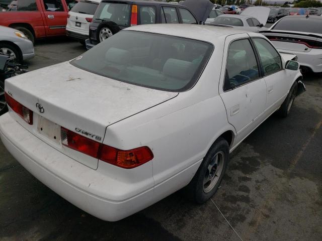 Photo 4 from auction – 2000 TOYOTA CAMRY CE with VIN 4T1BG22K6YU929205