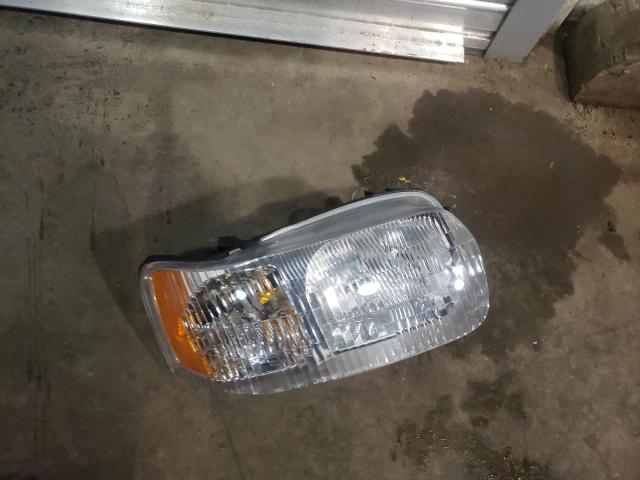 Photo 9 from auction – 2003 FORD ESCAPE XLS with VIN 1FMYU02143KB02046