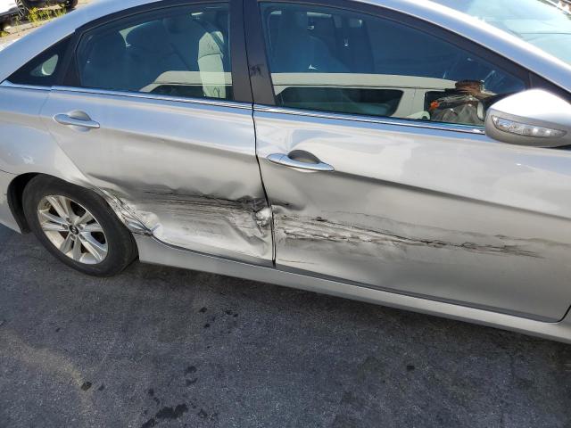 Photo 9 from auction – 2014 HYUNDAI SONATA GLS with VIN 5NPEB4AC3EH878323