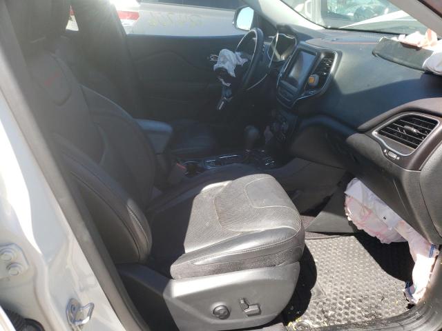 Photo 5 from auction – 2019 JEEP CHEROKEE T with VIN 1C4PJMBN2KD195171