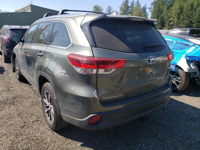 Photo 3 from auction – 2017 TOYOTA HIGHLANDER with VIN 5TDJGRFH2HS024746