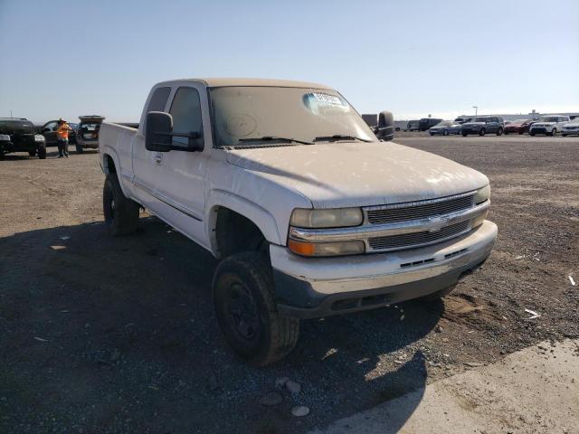 CHEVROLET SILV2500 2 2000 with VIN 1GCGK29U7YE362870 - Photo from auction