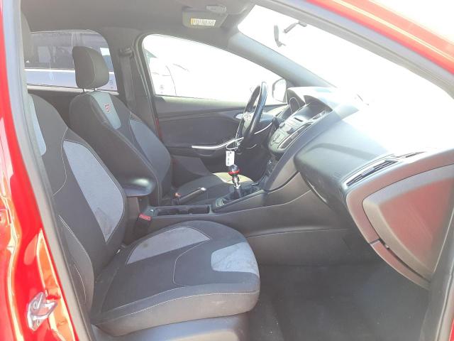 Photo 5 from auction – 2017 FORD FOCUS ST with VIN 1FADP3L99HL236414