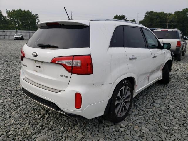 Photo 4 from auction – 2015 KIA SORENTO SX with VIN 5XYKW4A75FG647975
