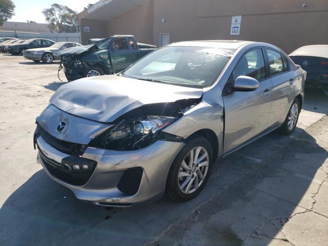 Photo 2 from auction – 2012 MAZDA 3 I with VIN JM1BL1W87C1595317